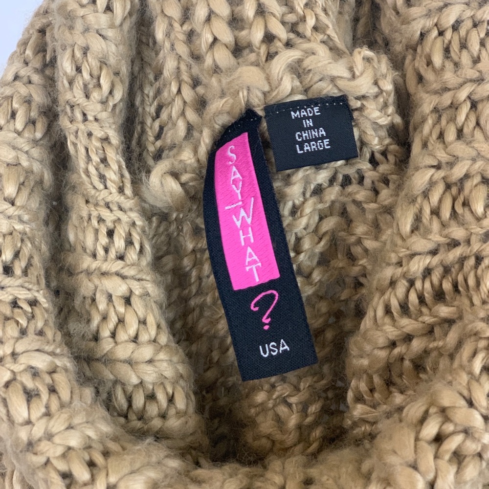 Beautiful Knit Sweater - Picture 3 of 6